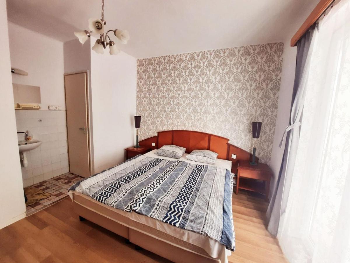 Szárszó Szálló Hotel Balatonszarszo Kültér fotó